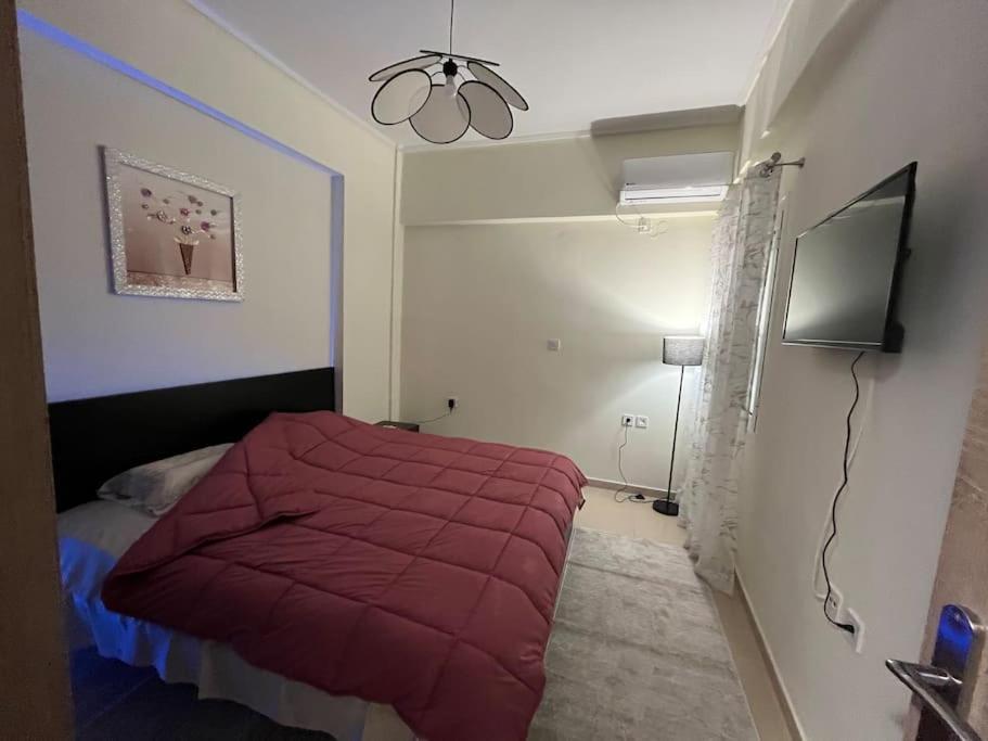 Elena S Apartment Megara Bagian luar foto